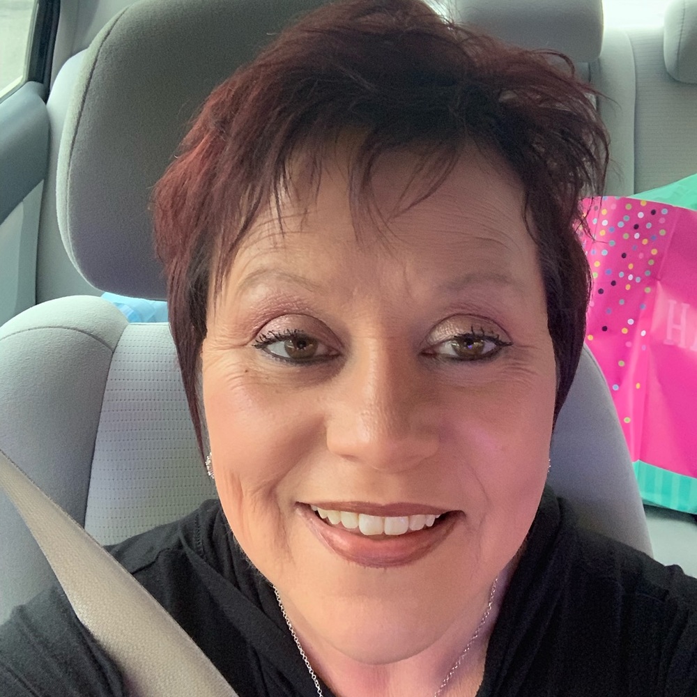 Meet your Posher, Donna